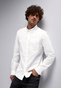 Рубашка Рубашка