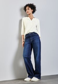 Майка с рукавом три четверти Майка с рукавом три четверти