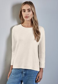 Пуловер с рукавом три четверти Пуловер с рукавом три четверти