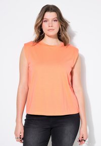 Футболка Футболка