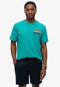 Футболка Футболка