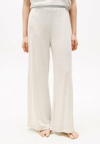 Широкие брюки Широкие брюки