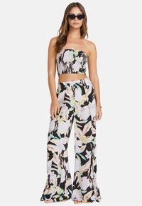 Пляжные шорты Пляжные шорты