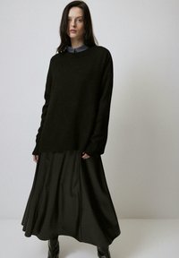 Пуловер Пуловер