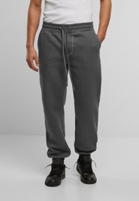 Спортивные штаны Спортивные штаны