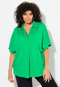 Блузка Блузка