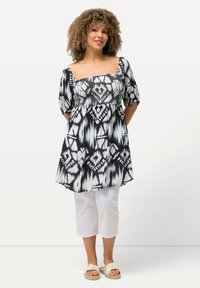 Туника Туника