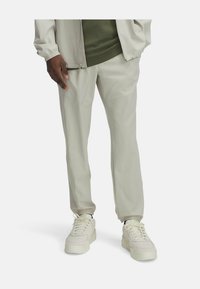 Спортивные штаны Спортивные штаны