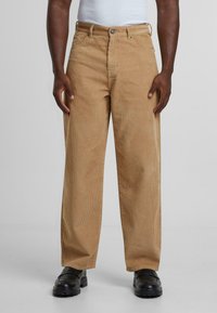 Вельветовые брюки Вельветовые брюки