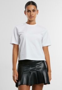 Футболка Футболка