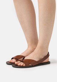 Босоножки Босоножки