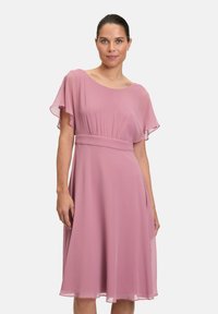 Платье Платье