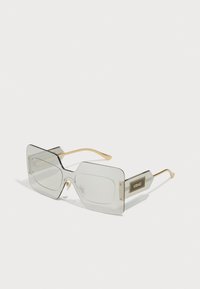 Солнечные очки Солнечные очки