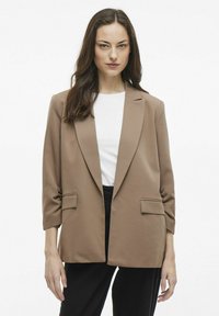 Блейзер Блейзер