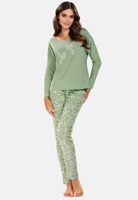 Пижама Пижама