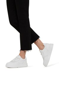 Сникерсы Сникерсы