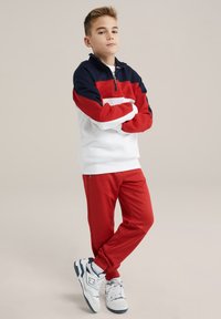 Брюки Брюки