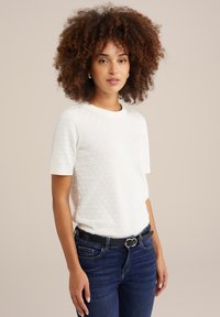 Футболка Футболка