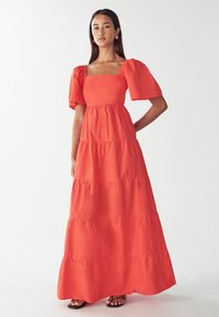 Платье макси Платье макси