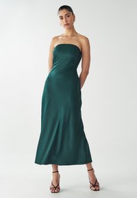 Платье Платье