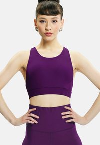 Бюстгальтер Бюстгальтер