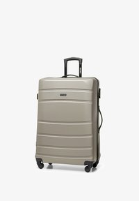 Чемодан на колесах Чемодан на колесах