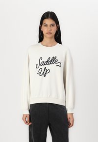 Толстовка Толстовка