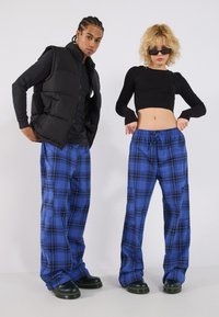 Брюки Брюки