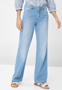 Прямые джинсы Прямые джинсы