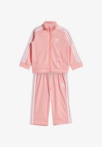 Набор одежды Набор одежды