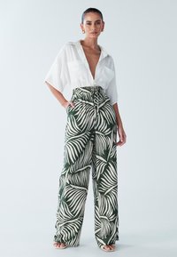 Брюки Брюки