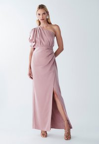 Летнее платье Летнее платье