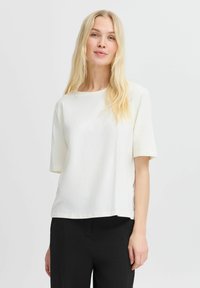 Футболка Футболка