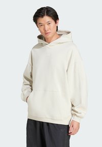 Спортивная кофта Спортивная кофта