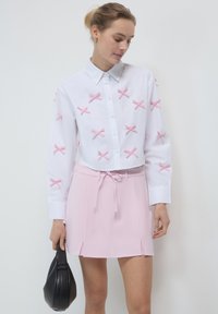 Мини-юбка Мини-юбка