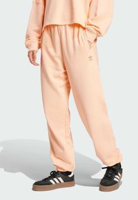 Спортивные штаны Спортивные штаны