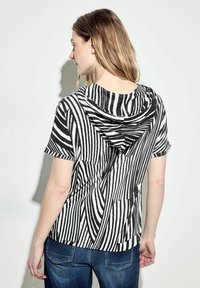 Кофта Кофта