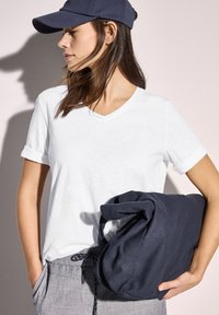 Майка Майка