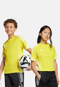 Спортивная майка Спортивная майка