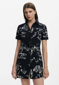 Платье Платье