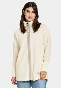 Спортивная куртка Спортивная куртка