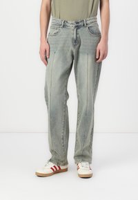 Брюки Брюки