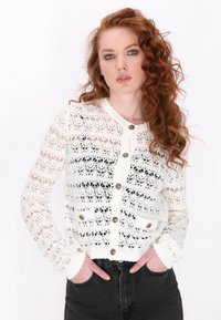 Вязаная кофта Вязаная кофта