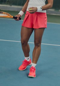 Шорты Шорты