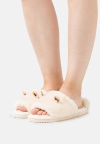 Тапочки Тапочки