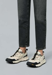 Сникерсы Сникерсы