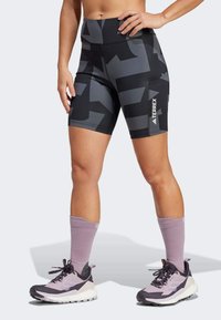 Спортивные штаны Спортивные штаны