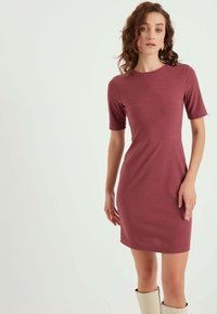 Летнее платье Летнее платье