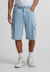 Шорты Шорты