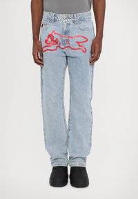 Прямые джинсы Прямые джинсы